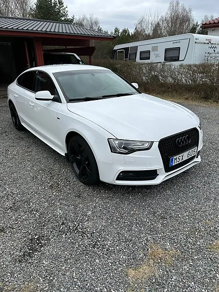 Audi A5 2012 photo 5
