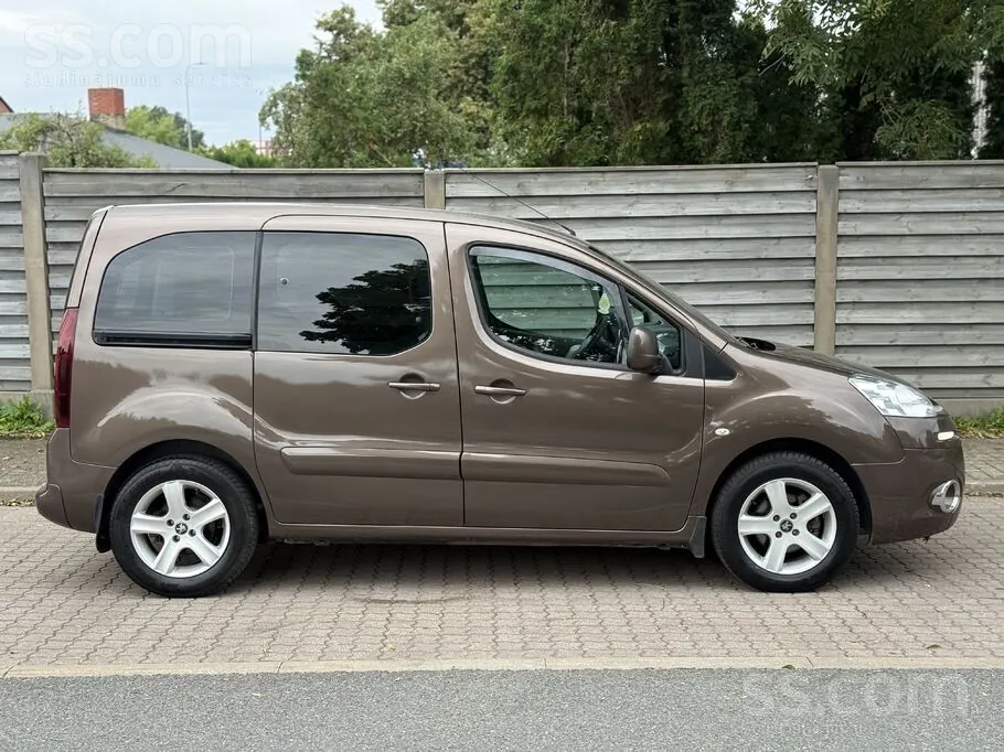 Peugeot Partner 2012 photo 4