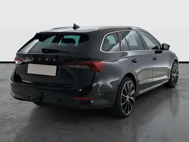 Skoda Octavia Combi 2020 photo 4