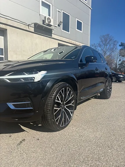 Volvo Xc60 2019 photo 2