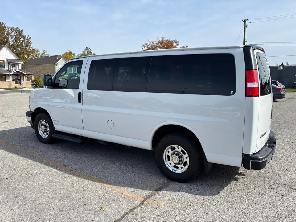 Chevrolet Express 2019 photo 3