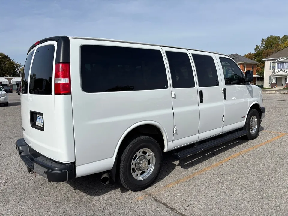 Chevrolet Express 2019 photo 4