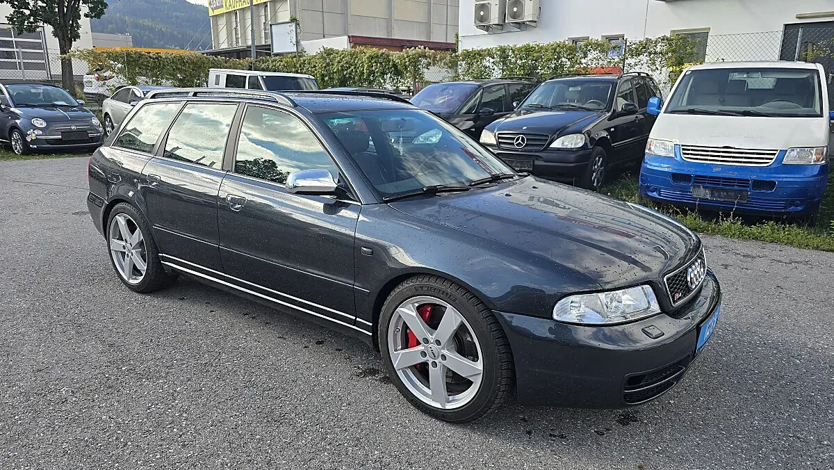 Audi A4 1999 photo 3