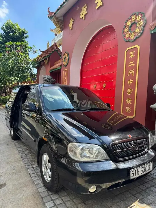 Kia Carnival 2009 photo 4