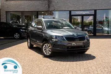 Skoda Karoq 2021 photo 2