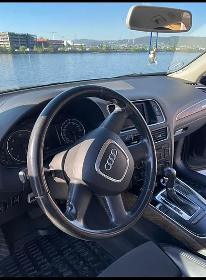 Audi Q5 2009 photo 3