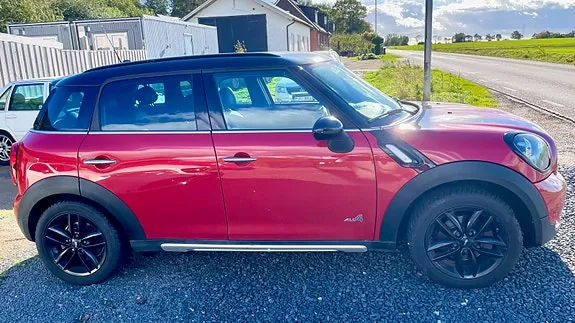 Mini Countryman Cooper D 2015 photo 4