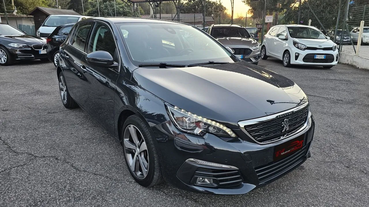 Peugeot 308 2020 photo 3