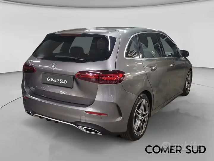 Mercedes-Benz B-Class 2024 photo 3