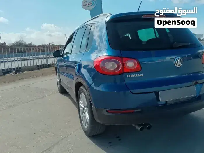 Volkswagen Tiguan 2010 photo 2