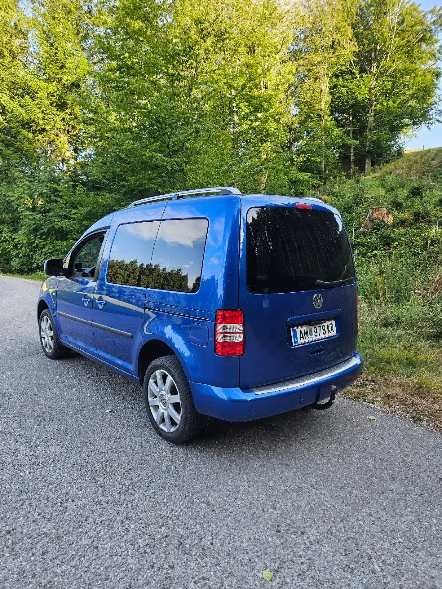 Volkswagen Caddy 2012 photo 3