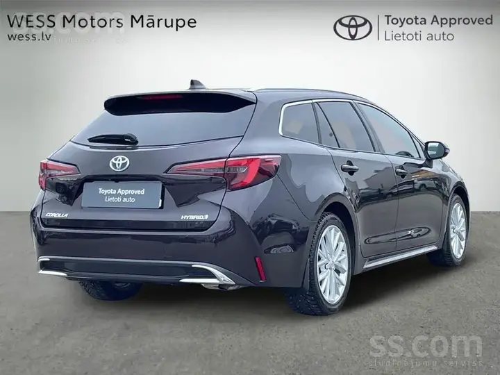 Toyota Corolla Touring Sports 2023 photo 2
