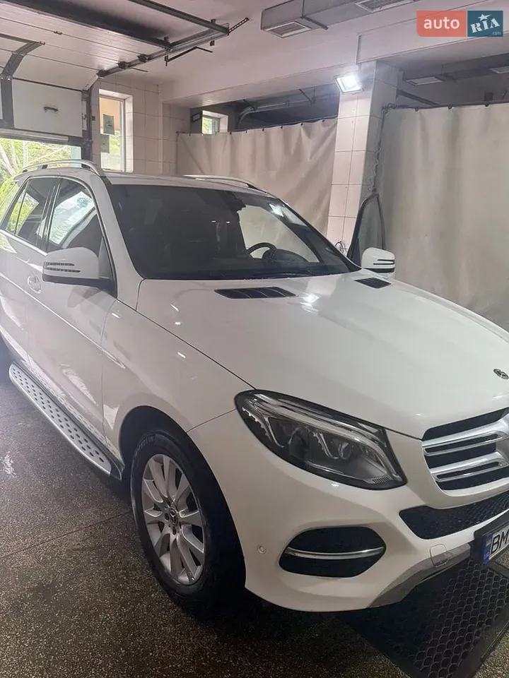 Mercedes-Benz Gle-Class 2018 photo 2