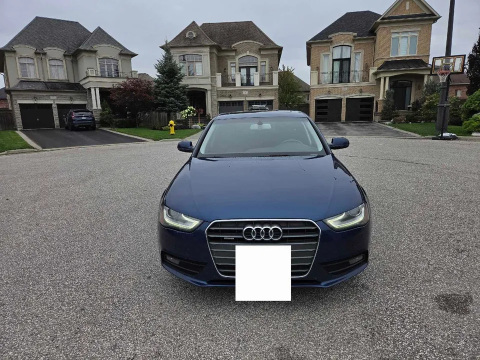 Audi A4 2013 photo 2