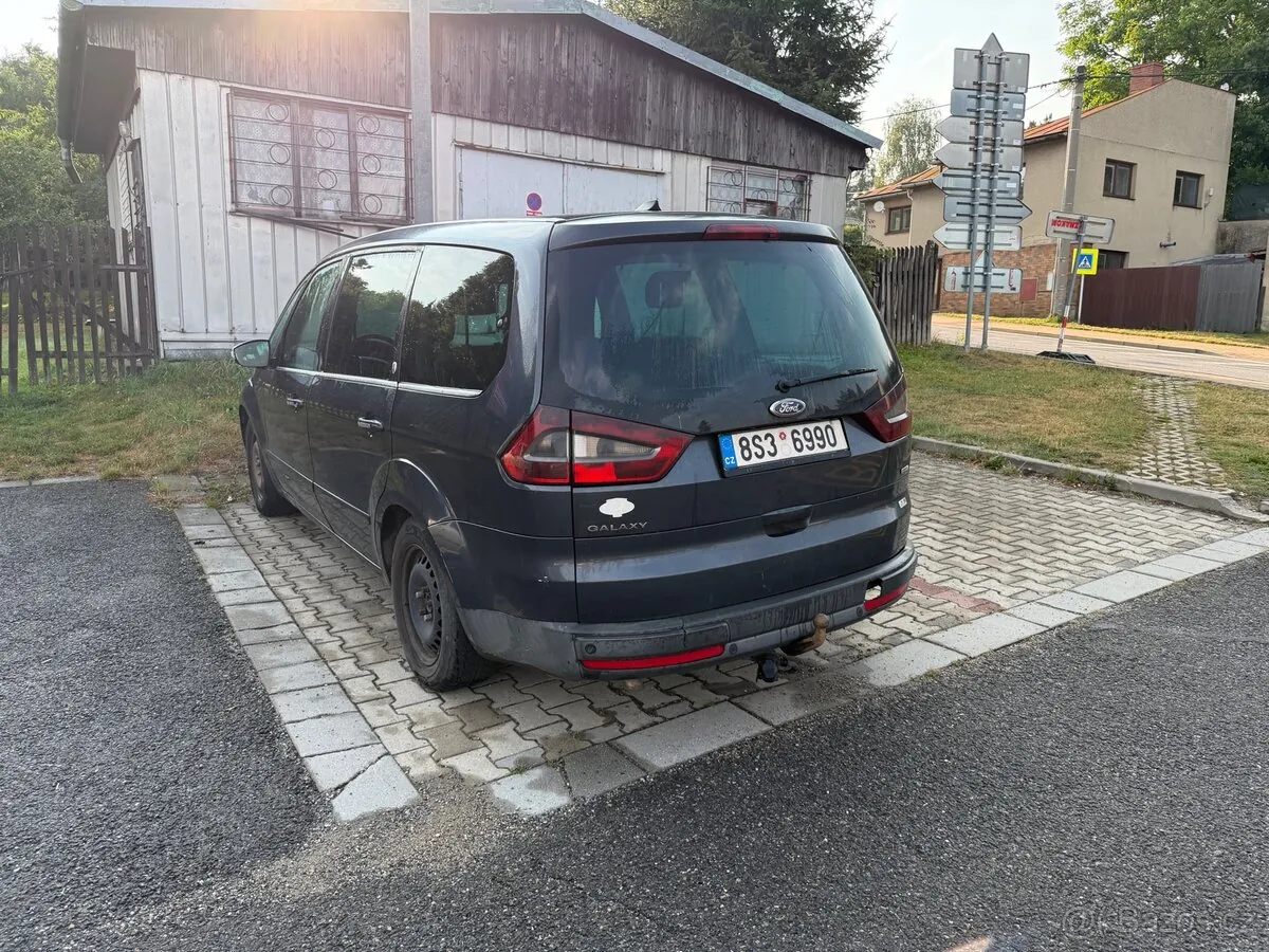 Ford Galaxy 2006 photo 4