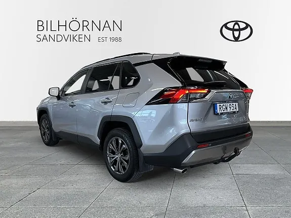 Toyota Rav4 2023 photo 3