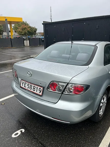Mazda 6 2006 photo 2