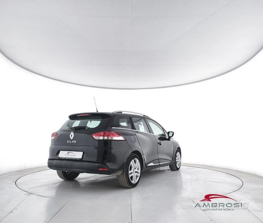 Renault Clio 2017 photo 3