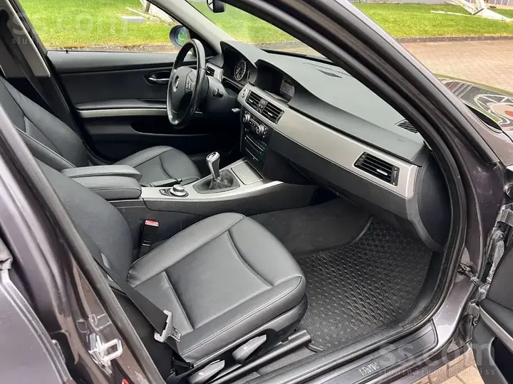 BMW 320 2007 photo 5