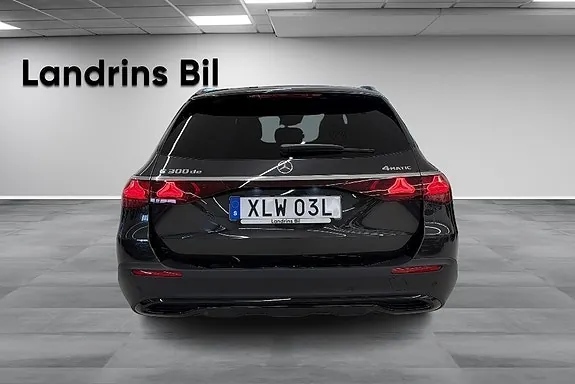 Mercedes-Benz E300 De 2026 photo 5