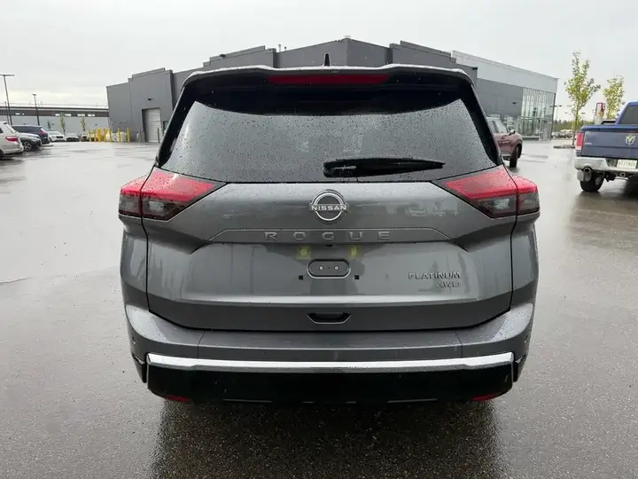 Nissan Rogue 2026 photo 4