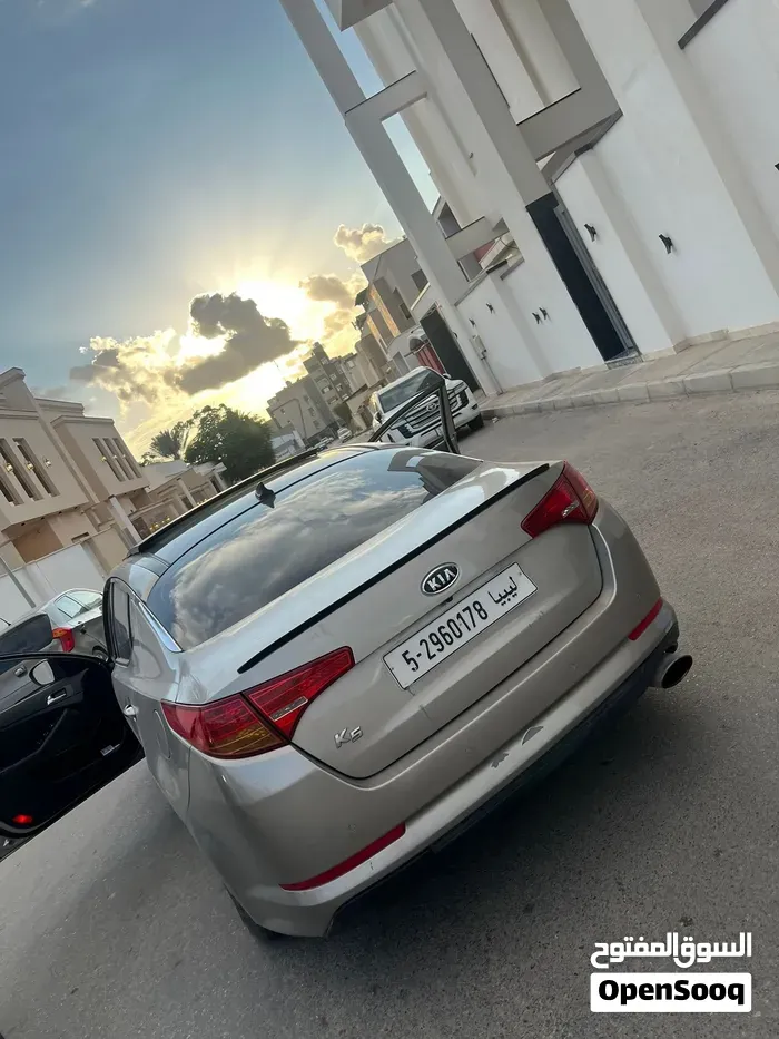 Kia Optima 2011 photo 2