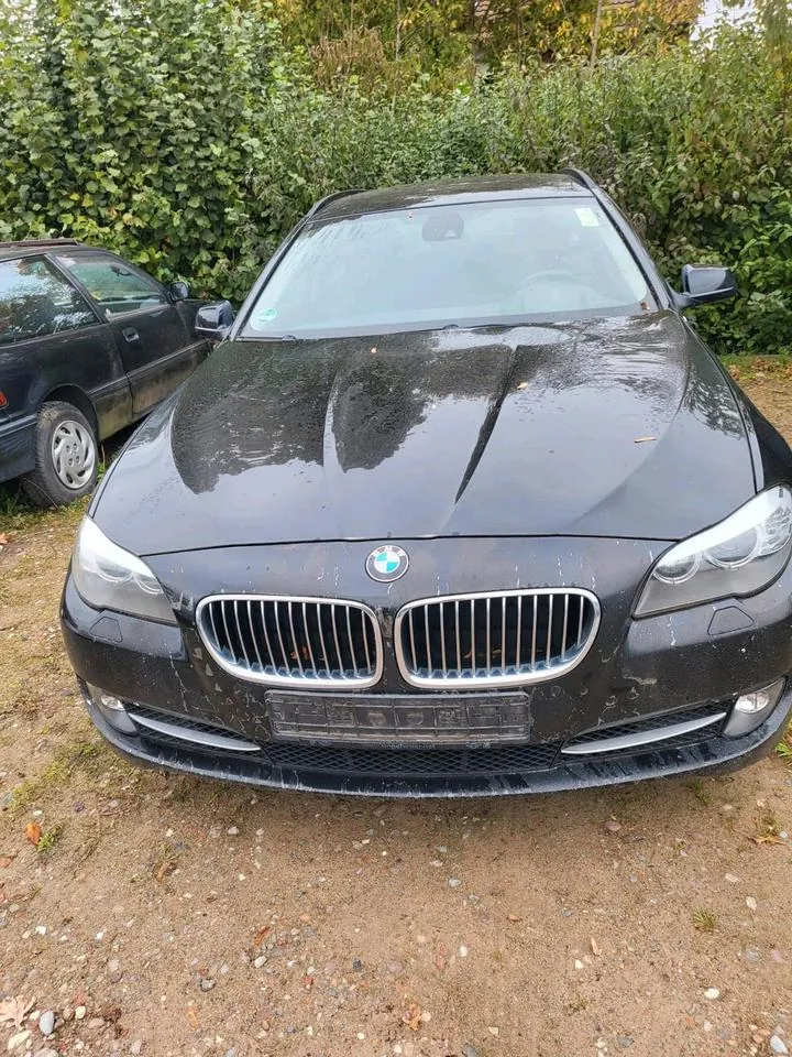 BMW 525