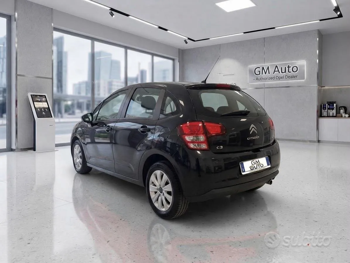 Citroen C3 2011 photo 2
