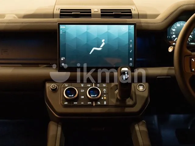 Land Rover Defender 2025 photo 5