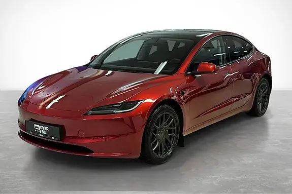 Tesla Model 3 2024 photo 4