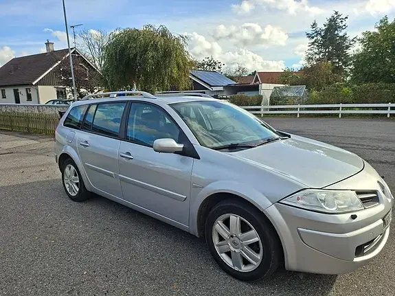 Renault Megane Ii 2009 photo 3