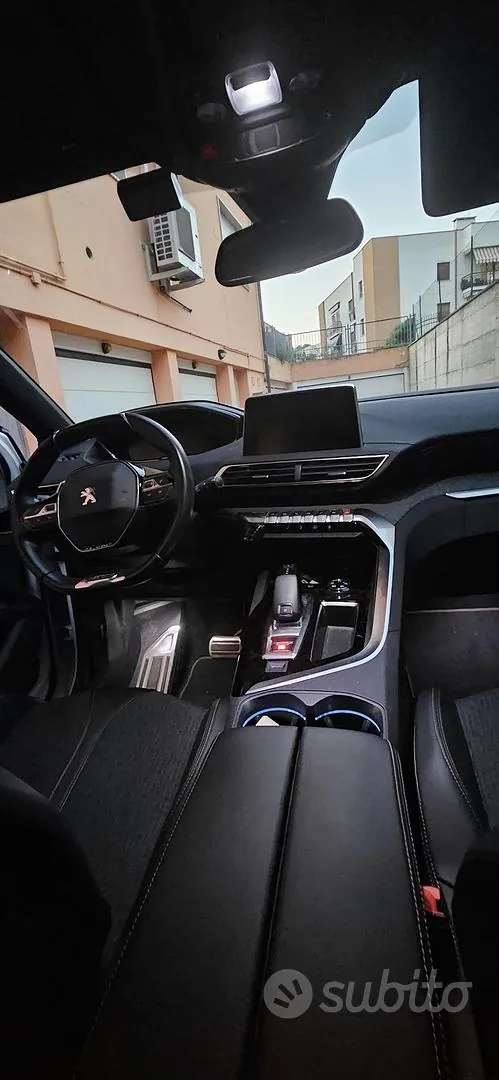 Peugeot 3008 2019 photo 5