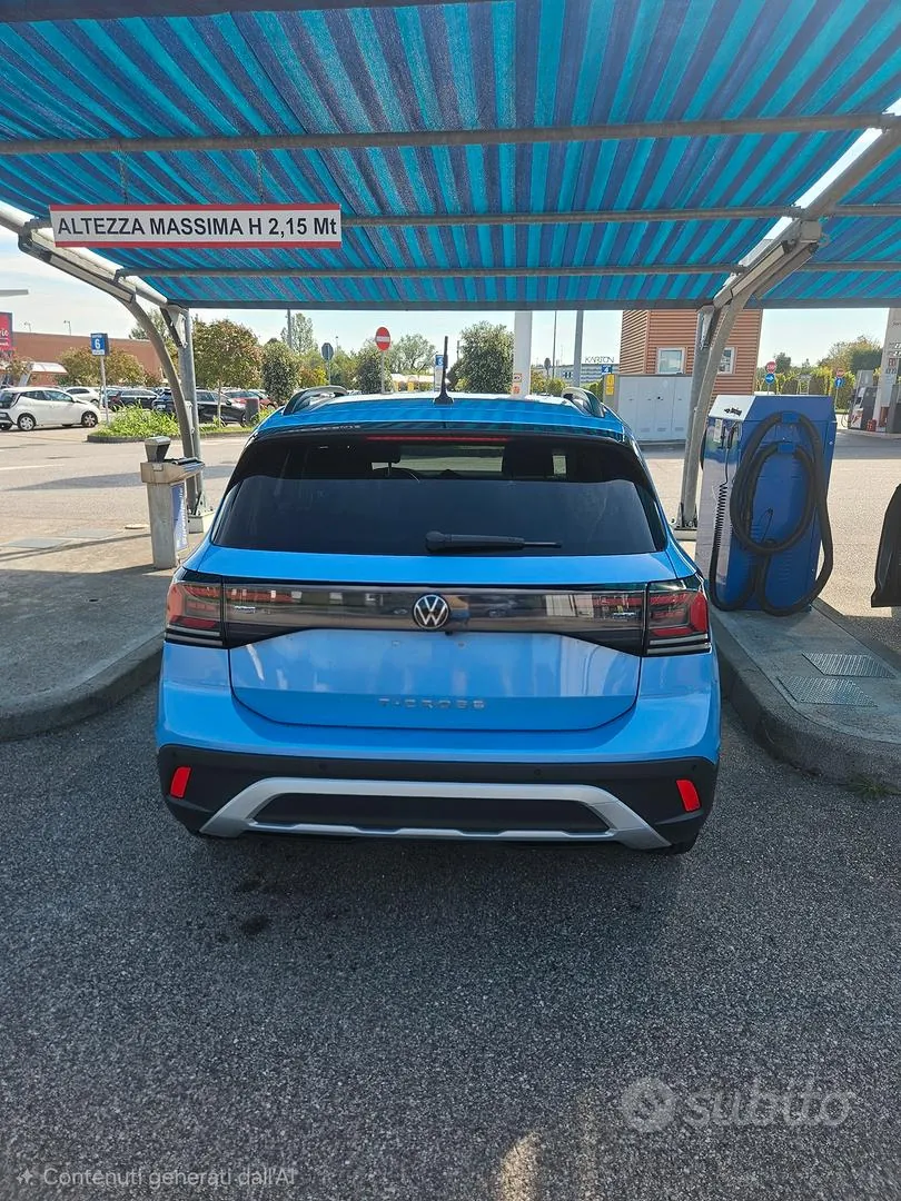 Volkswagen T-Cross 2024 photo 3