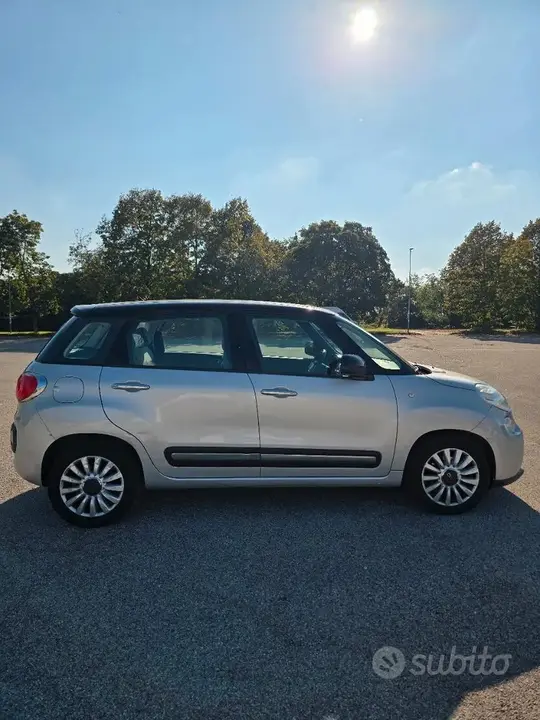Fiat 500L 2013 photo 2