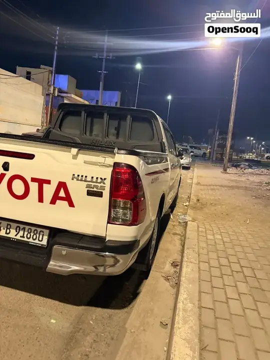 Toyota Hilux 2025 photo 4