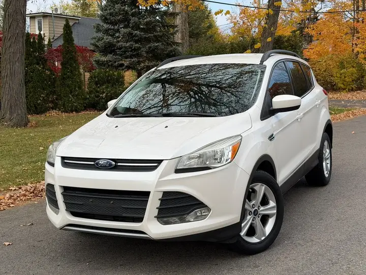 Ford Escape 2014 photo 3
