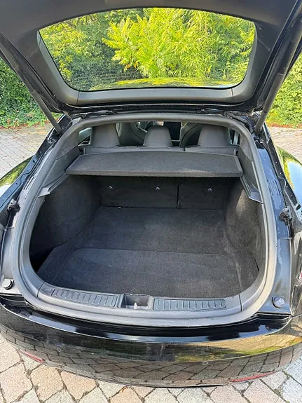 Tesla Model S 2020 photo 4