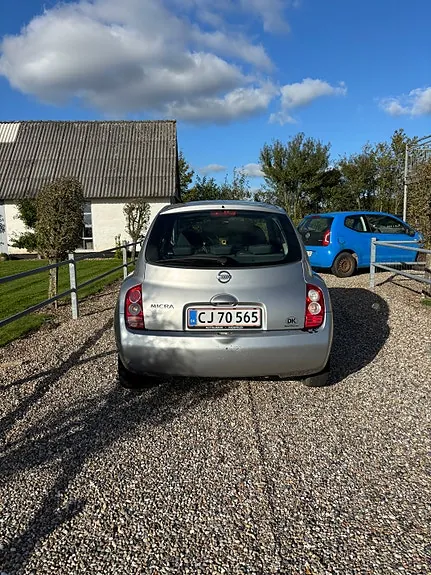 Nissan Micra 2005 photo 4