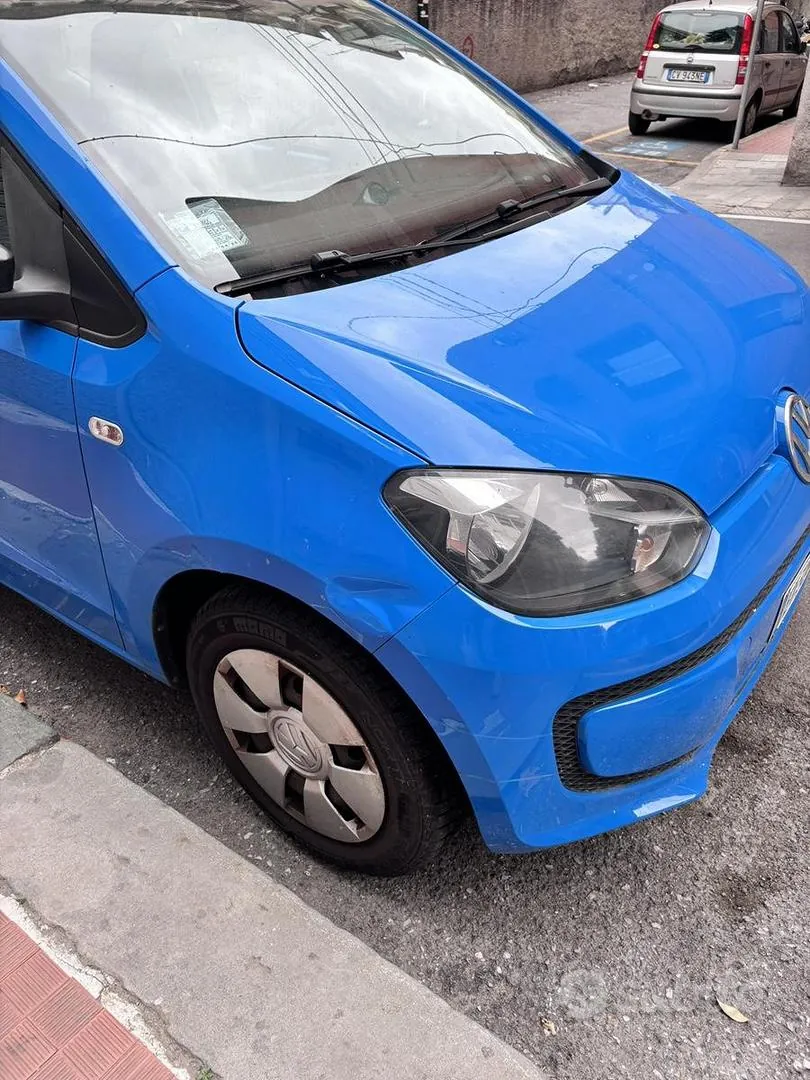 Volkswagen Up 2013 photo 2