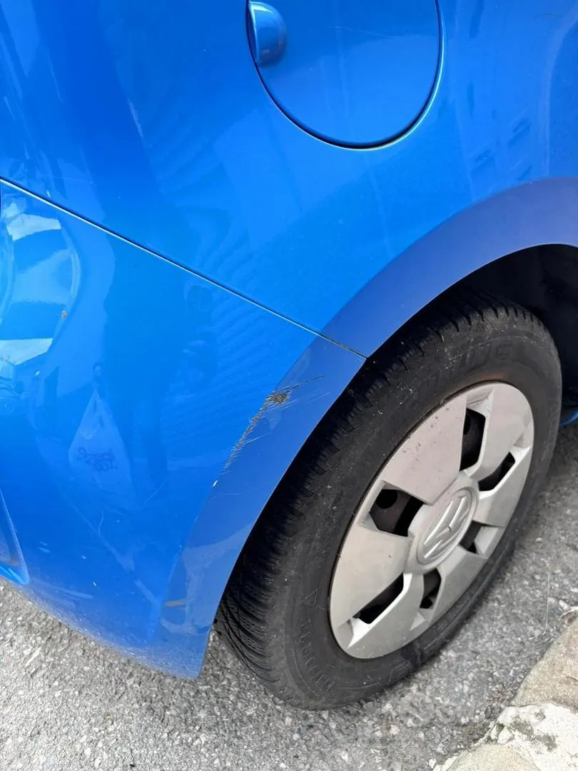 Volkswagen Up 2013 photo 4