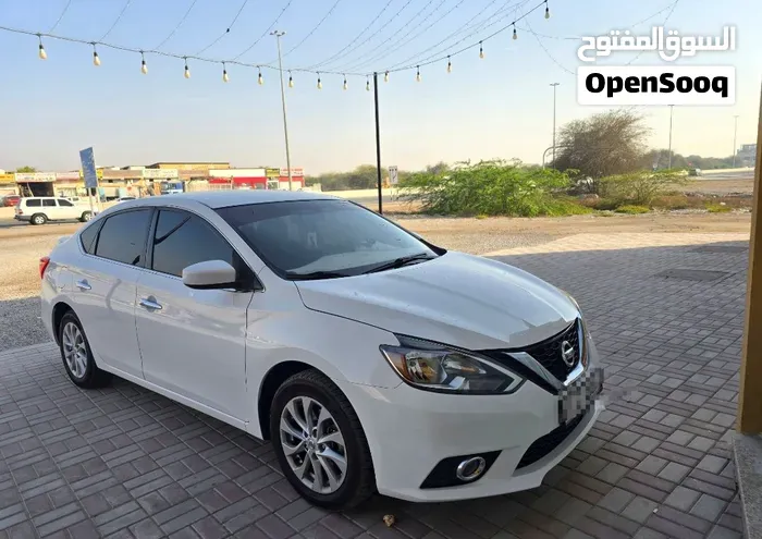 Nissan Sentra 2019 photo 2