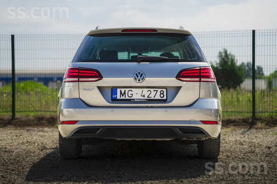 Volkswagen Golf 2019 photo 5