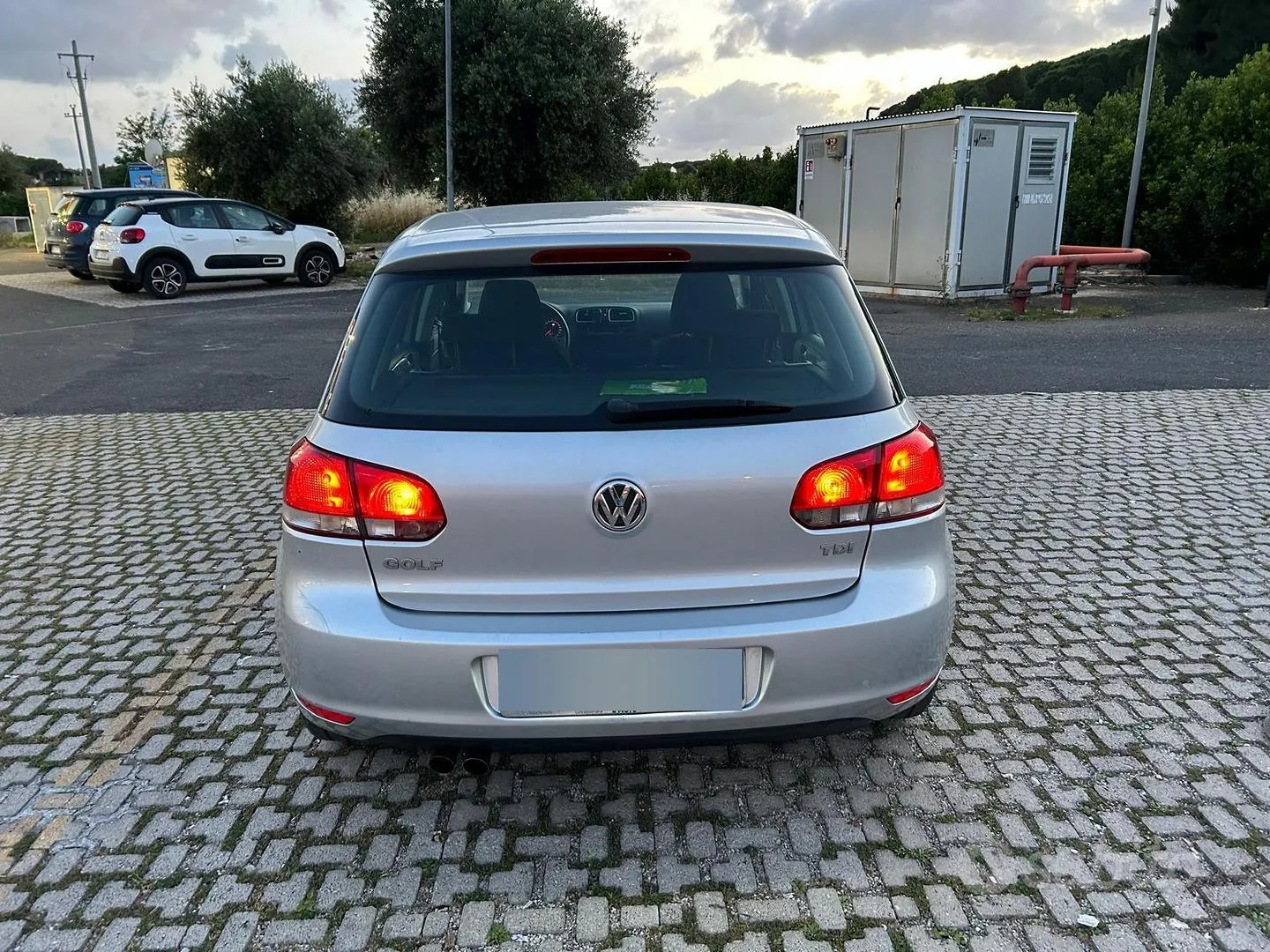 Volkswagen Golf 2009 photo 2