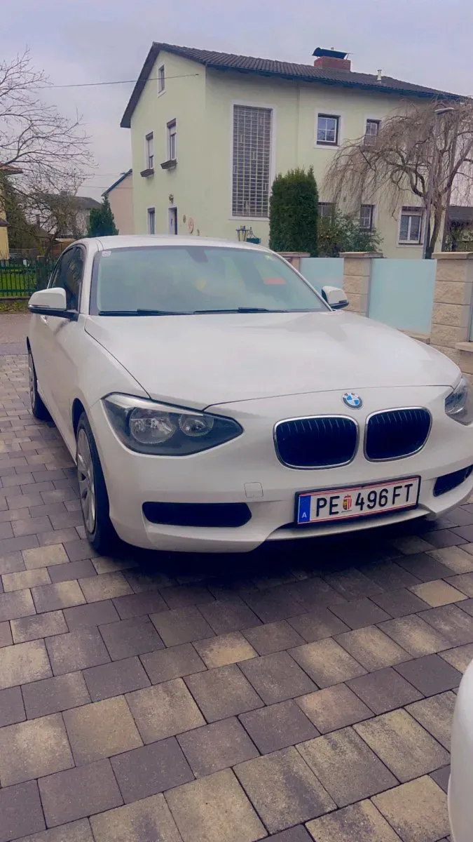 BMW 1 Series 2013 photo 2