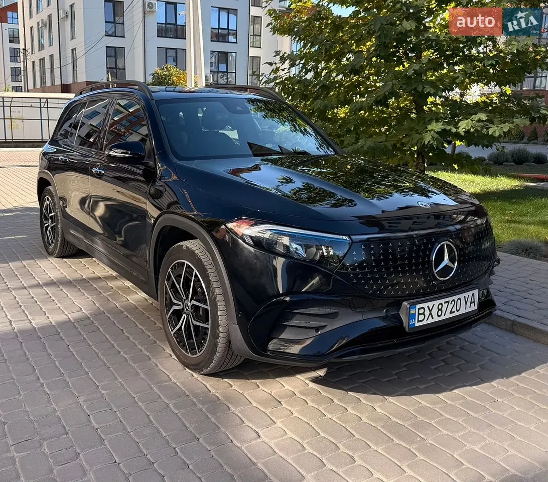 Mercedes-Benz Eqb