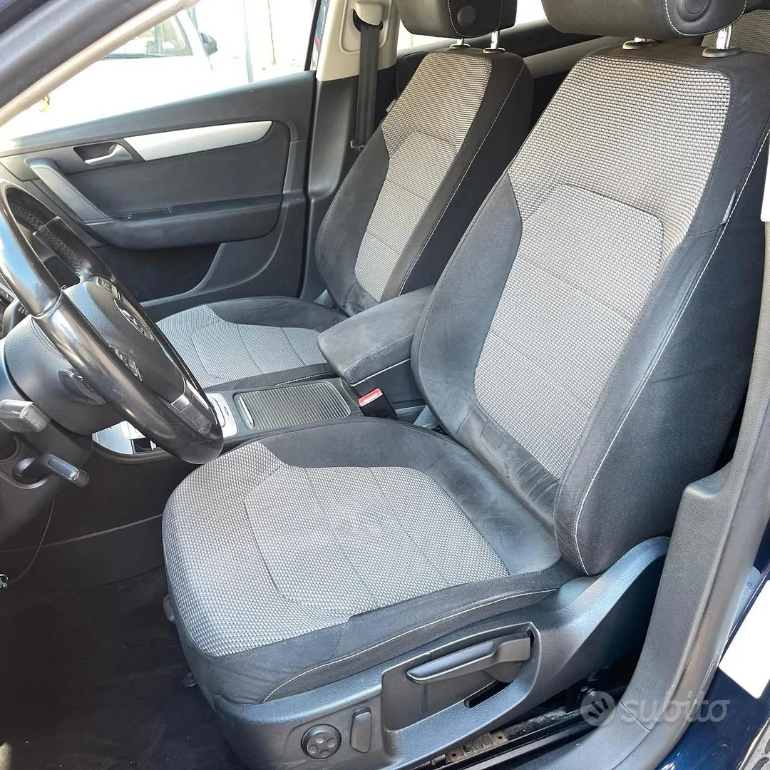 Volkswagen Passat 2014 photo 5