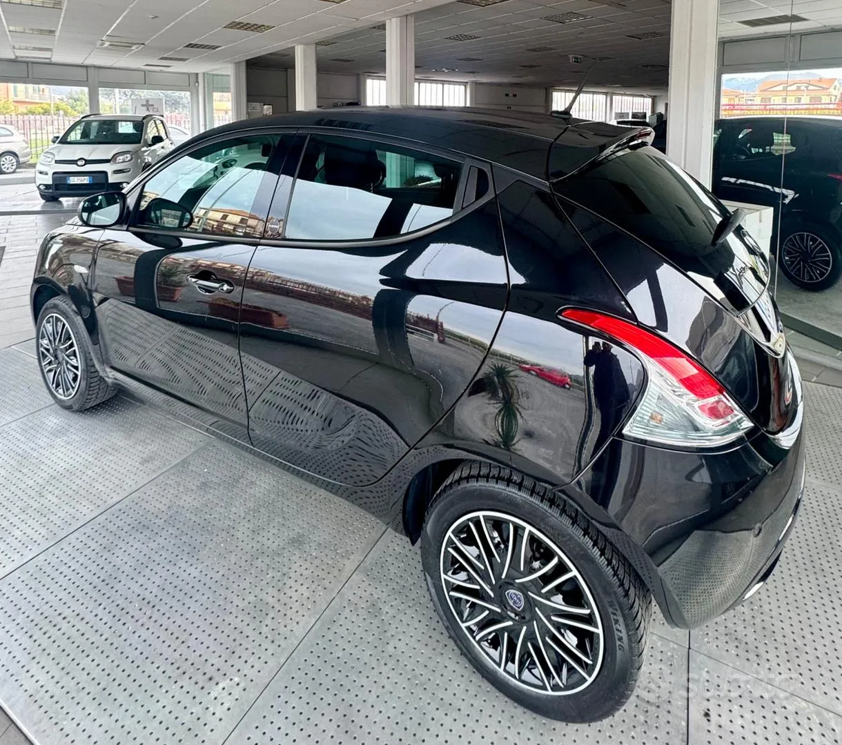 Lancia Ypsilon 2021 photo 4