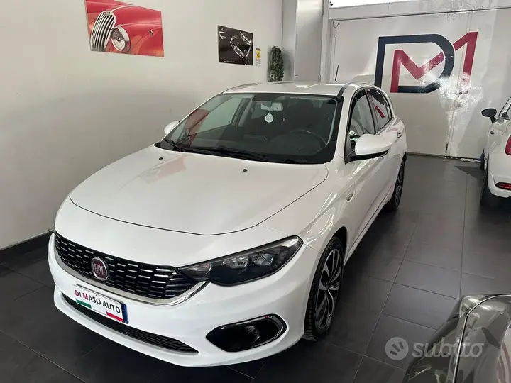 Fiat Tipo 2018 photo 2