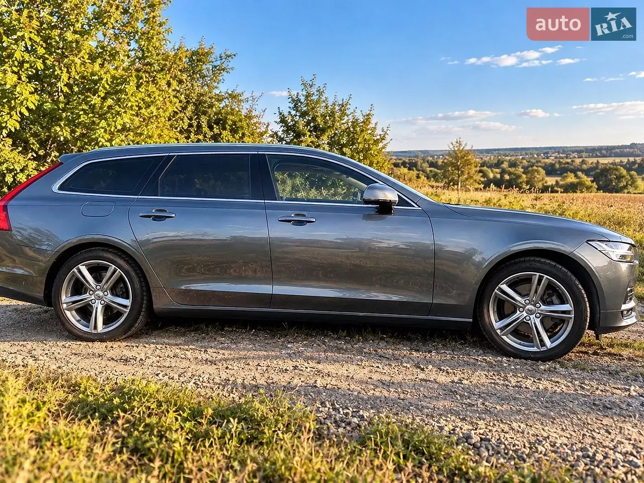 Volvo V90 2017 photo 4