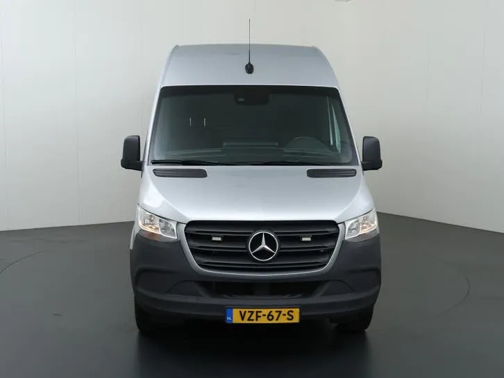 Mercedes-Benz Sprinter 2023 photo 3